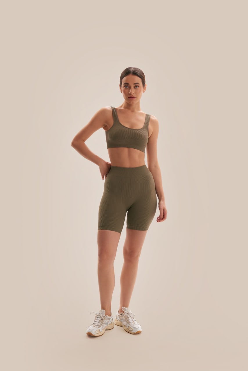 Дамски къси клинове с набрана материя - Khaki